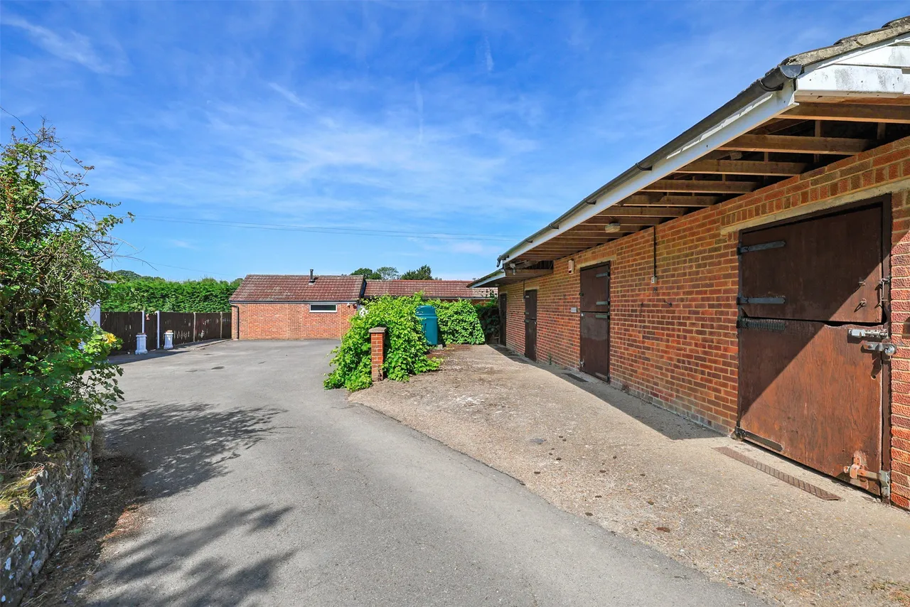 Farleigh Court Road, Warlingham, CR6, photo 10