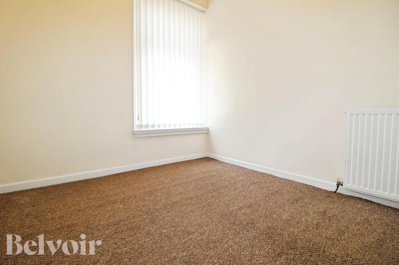 Llwynmadoc Street, Graigwen, CF37, photo 7