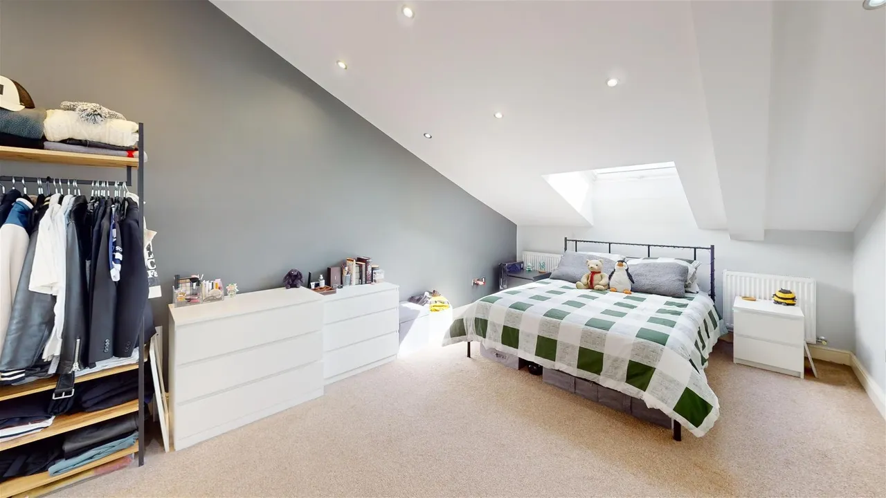 Brighton Road, Horsham, West Sussex RH13 5BA, photo 8