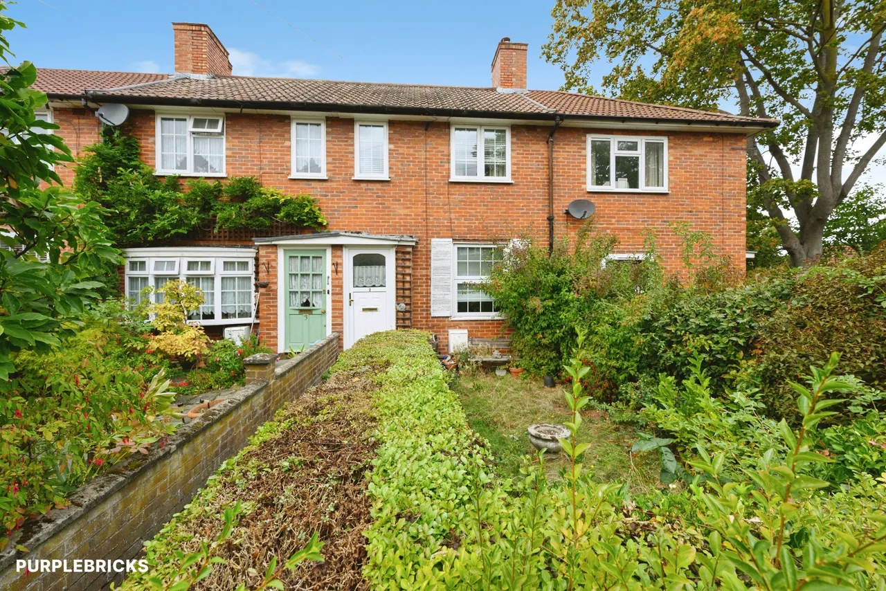 2 bed house for sale, Sawtry Close, Carshalton, SM5
