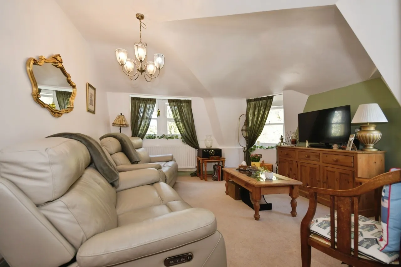 Corbar Road, Buxton, Derbyshire, SK17, photo 9