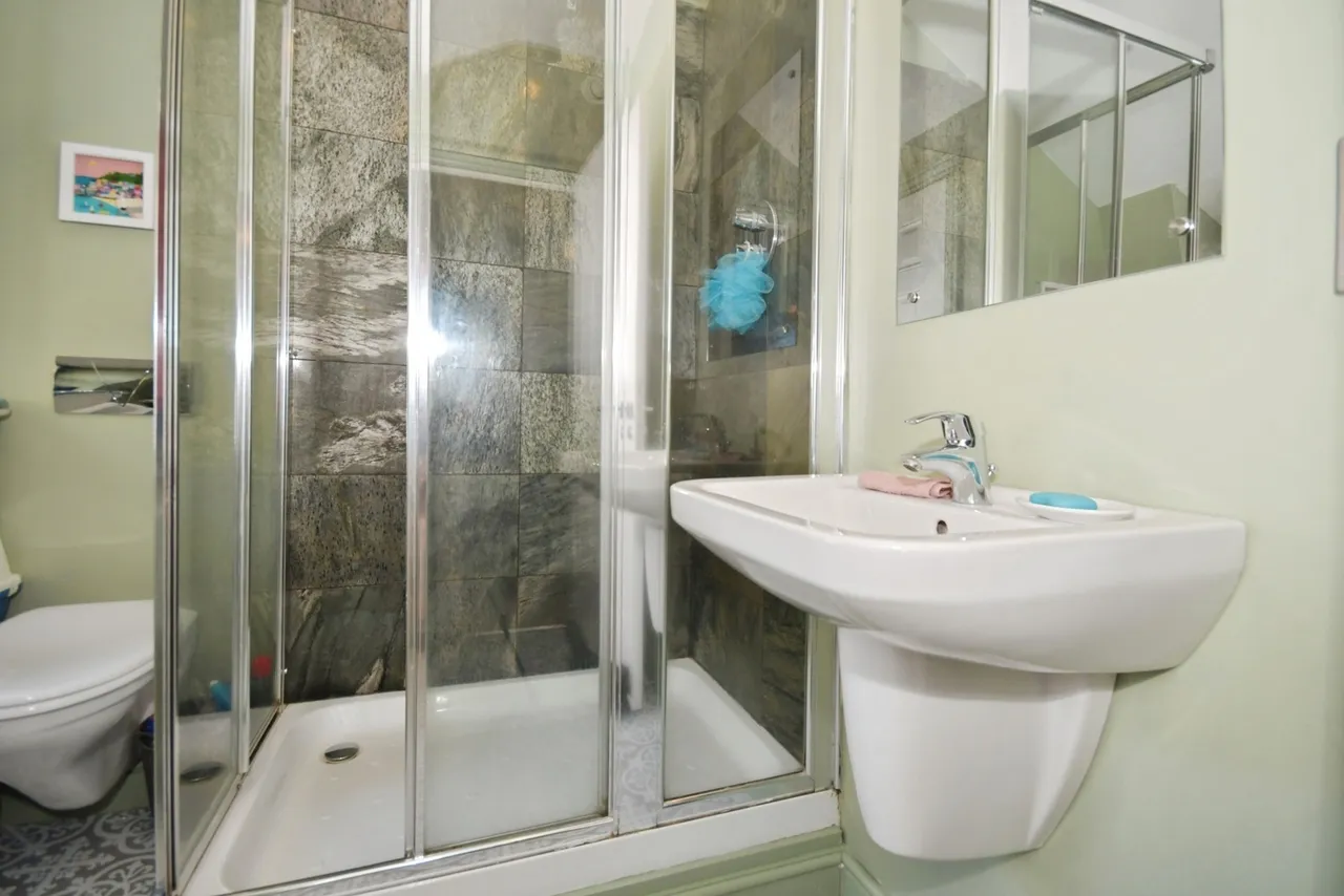 Corbar Road, Buxton, Derbyshire, SK17, photo 13