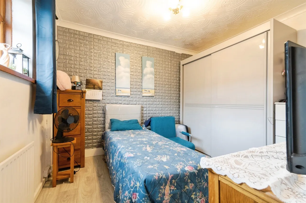 Valley Road, Ebbw Vale, NP23, photo 8