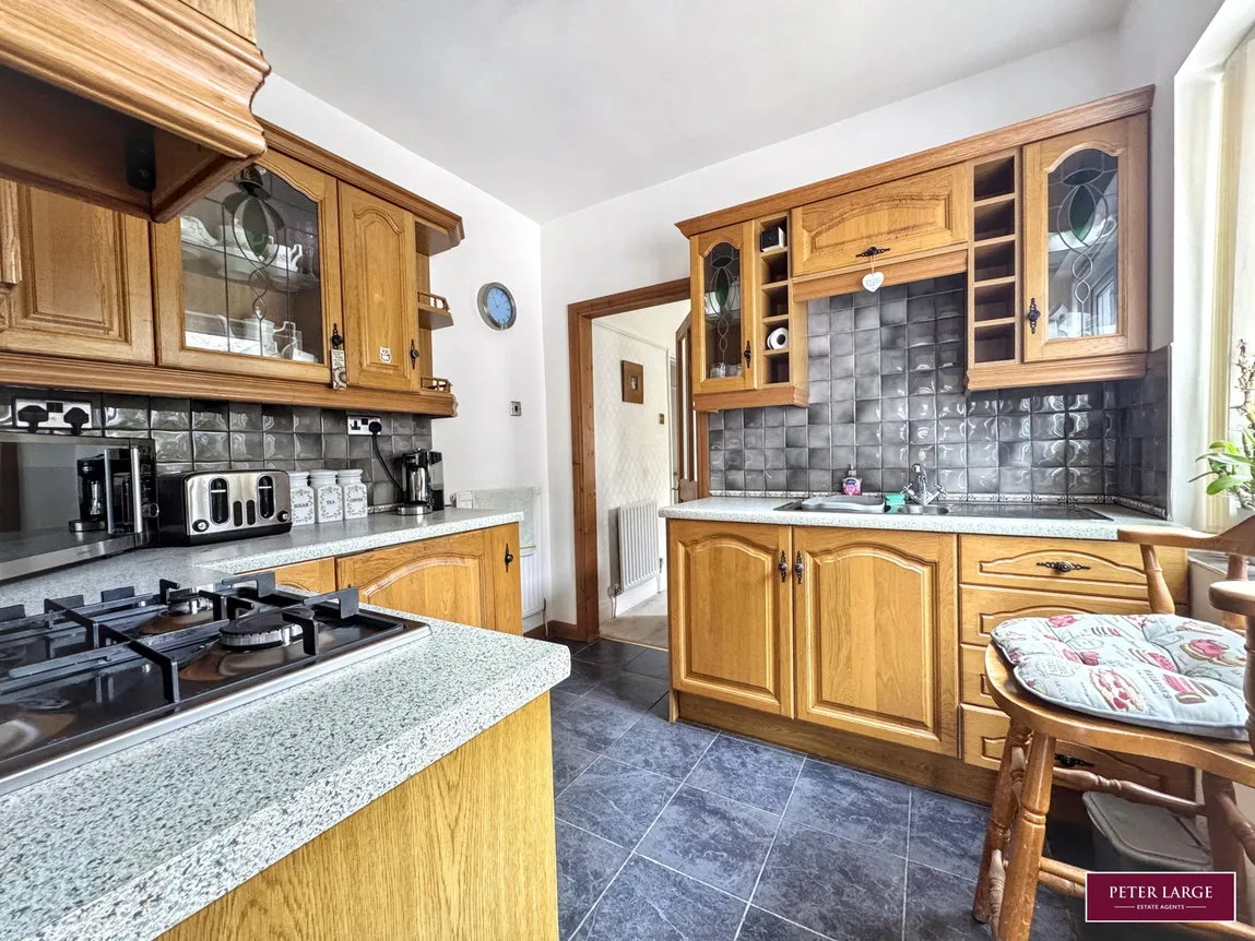 Victoria Road West, Prestatyn, Denbighshire, LL19 7AF, photo 5