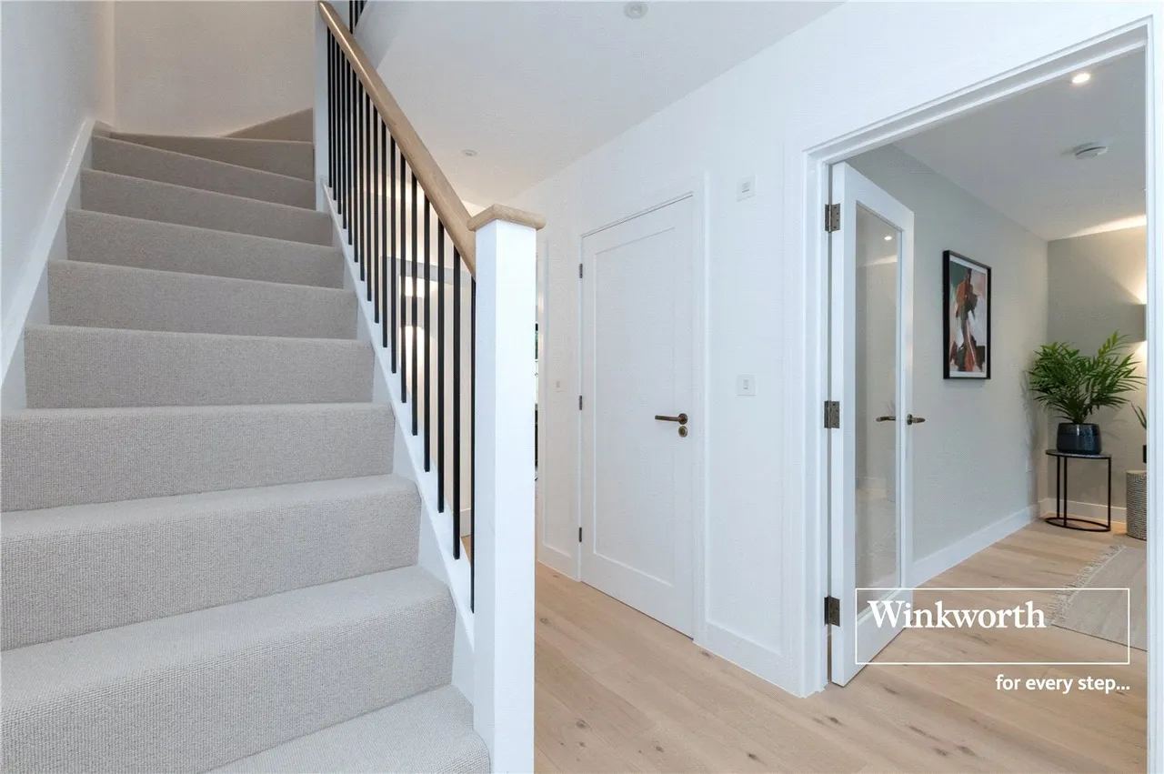 Ringwood Road, Ferndown, Dorset, BH22, photo 4