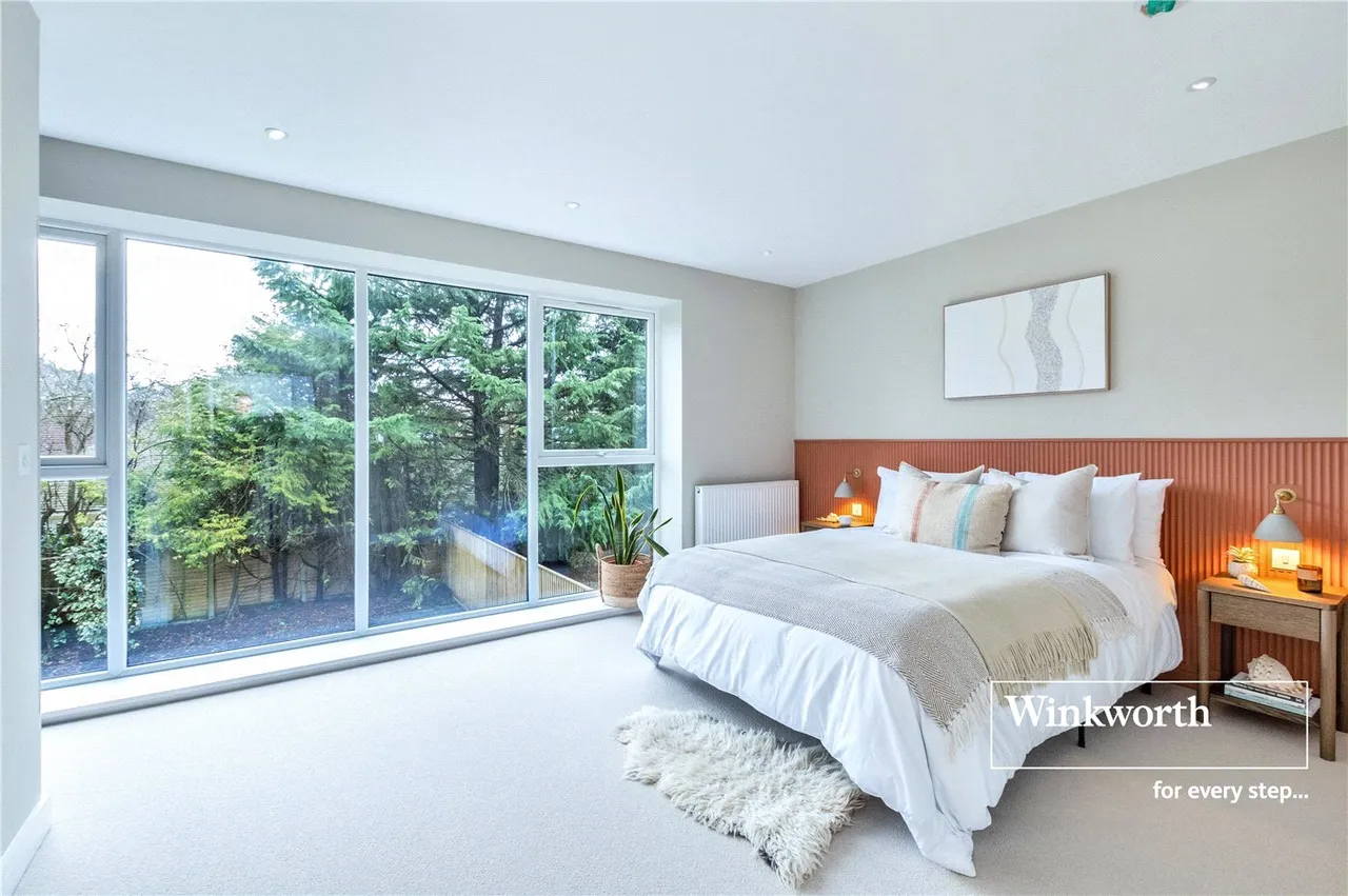 Ringwood Road, Ferndown, Dorset, BH22, photo 5
