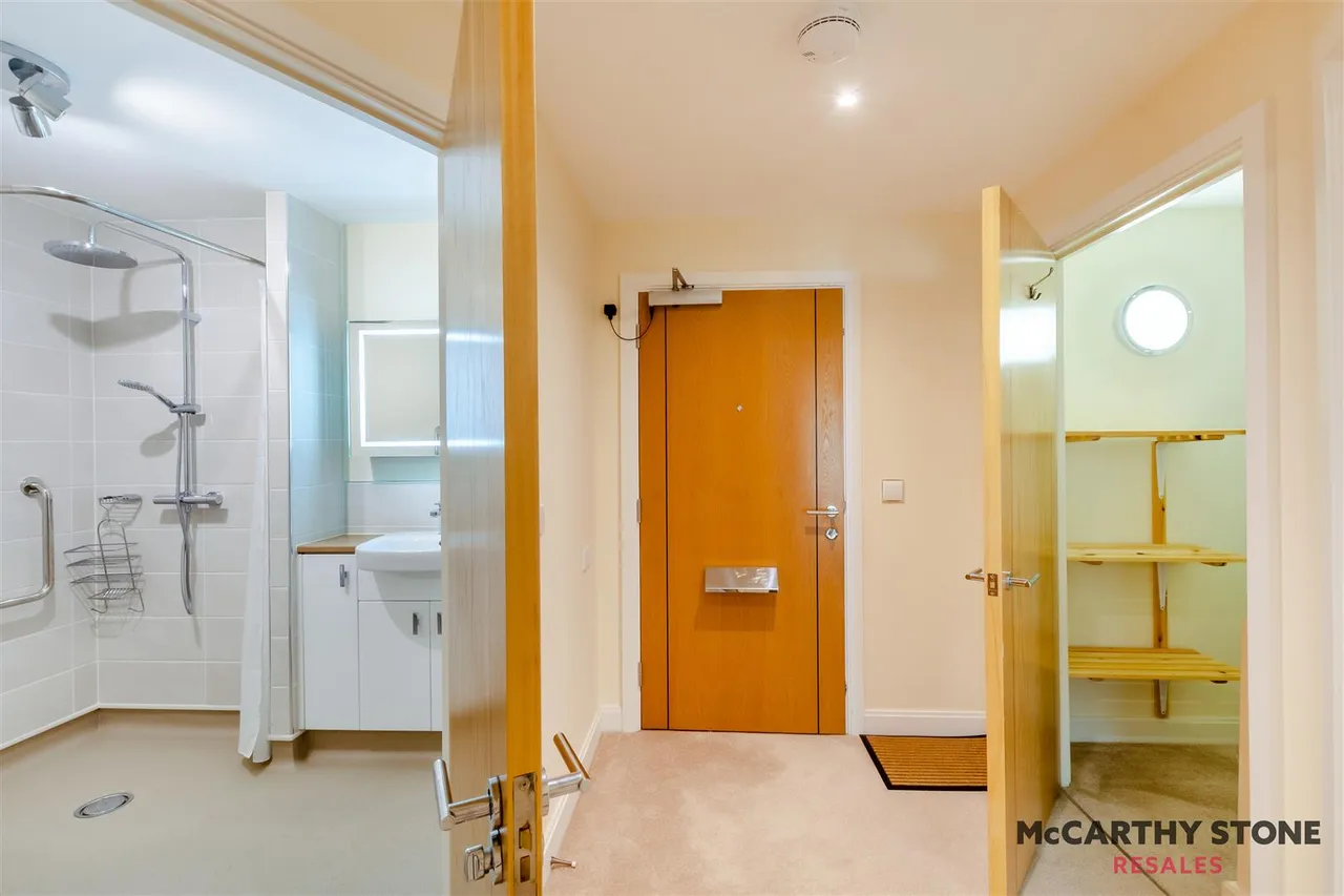 Railway Road, Ilkley, LS29, photo 22