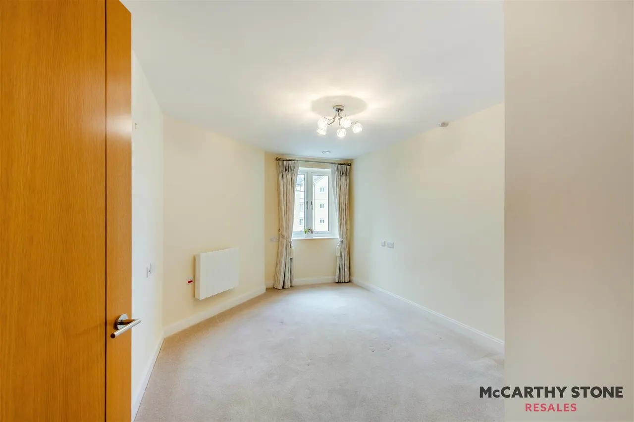 Railway Road, Ilkley, LS29, photo 5