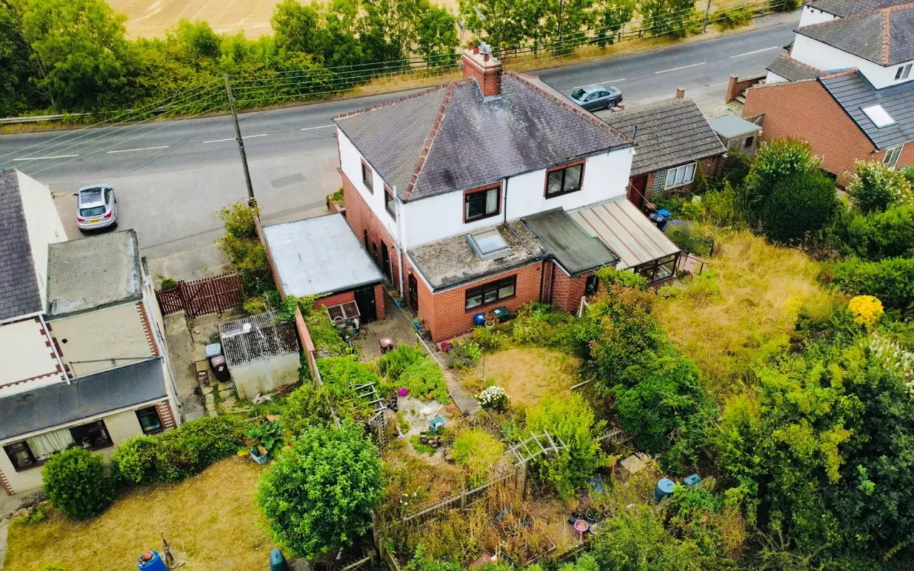 Hemingfield Road, Hemingfield, photo 3
