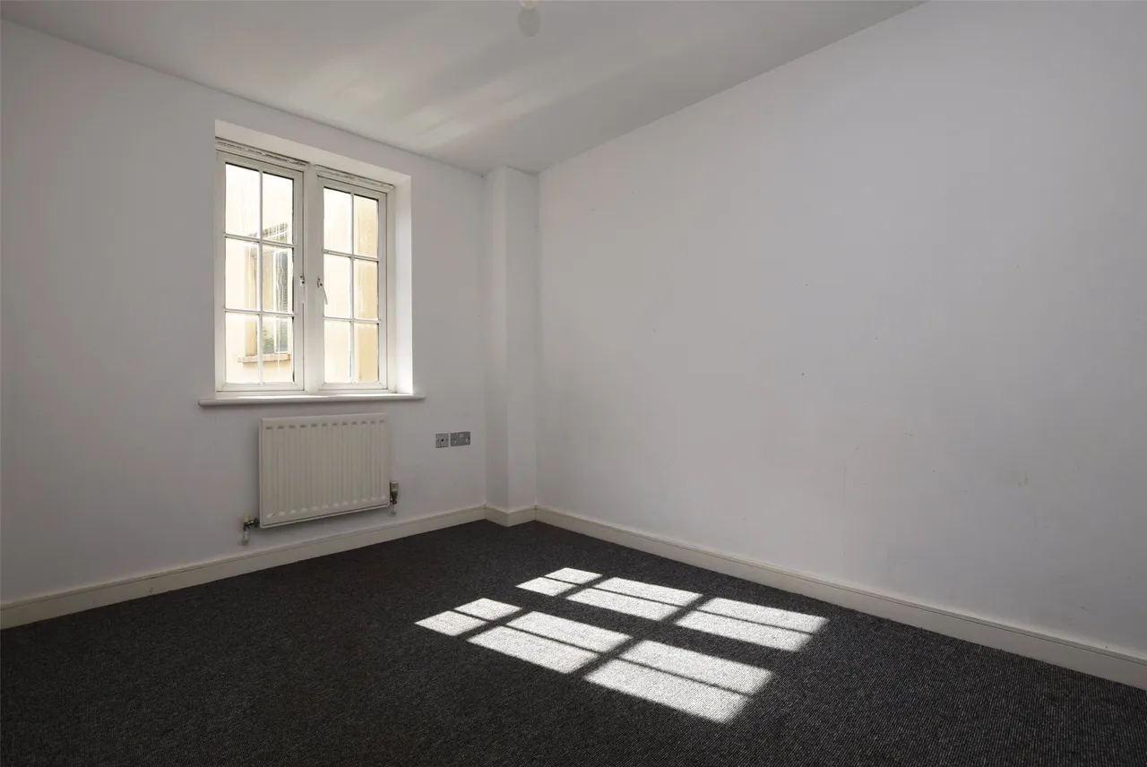Malthouse Place, Essex, High Street, RM1 1AR, photo 6