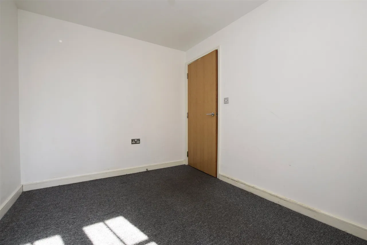 Malthouse Place, Essex, High Street, RM1 1AR, photo 7