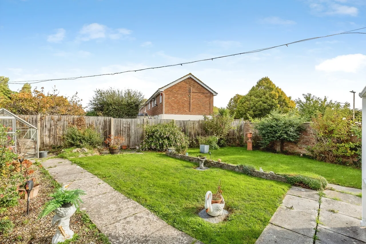 Hogarth Walk, Weston-super-Mare, BS22, photo 9