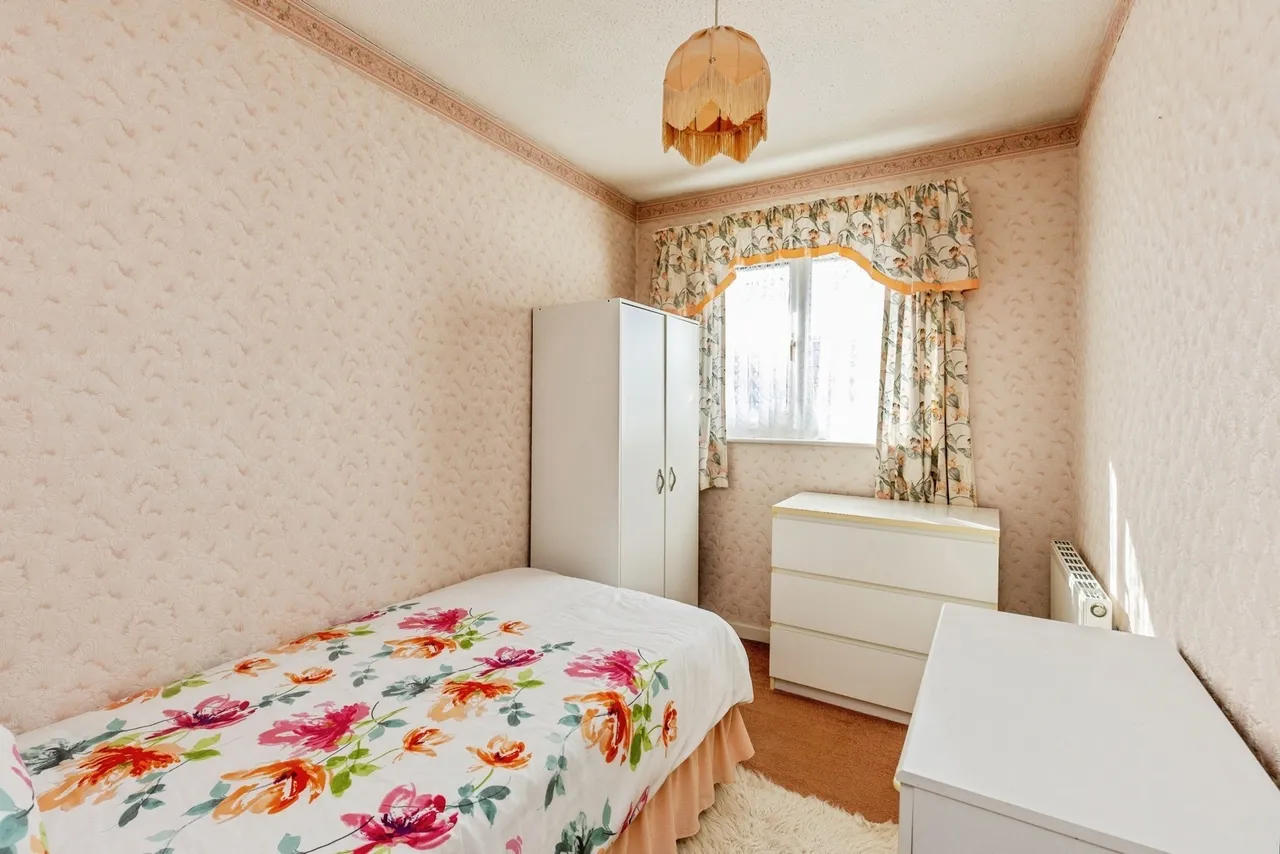 Hogarth Walk, Weston-super-Mare, BS22, photo 16