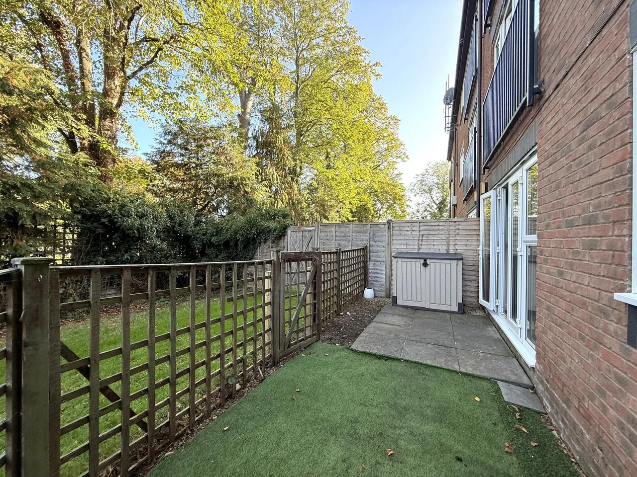 Cobham Green, Leamington Spa, CV31, photo 12
