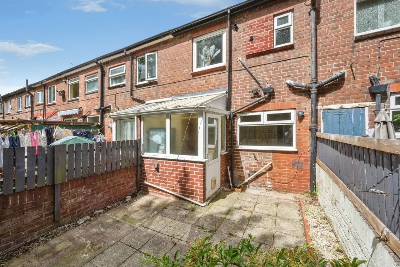 Grove Avenue, Off York Road, Doncaster, photo 11