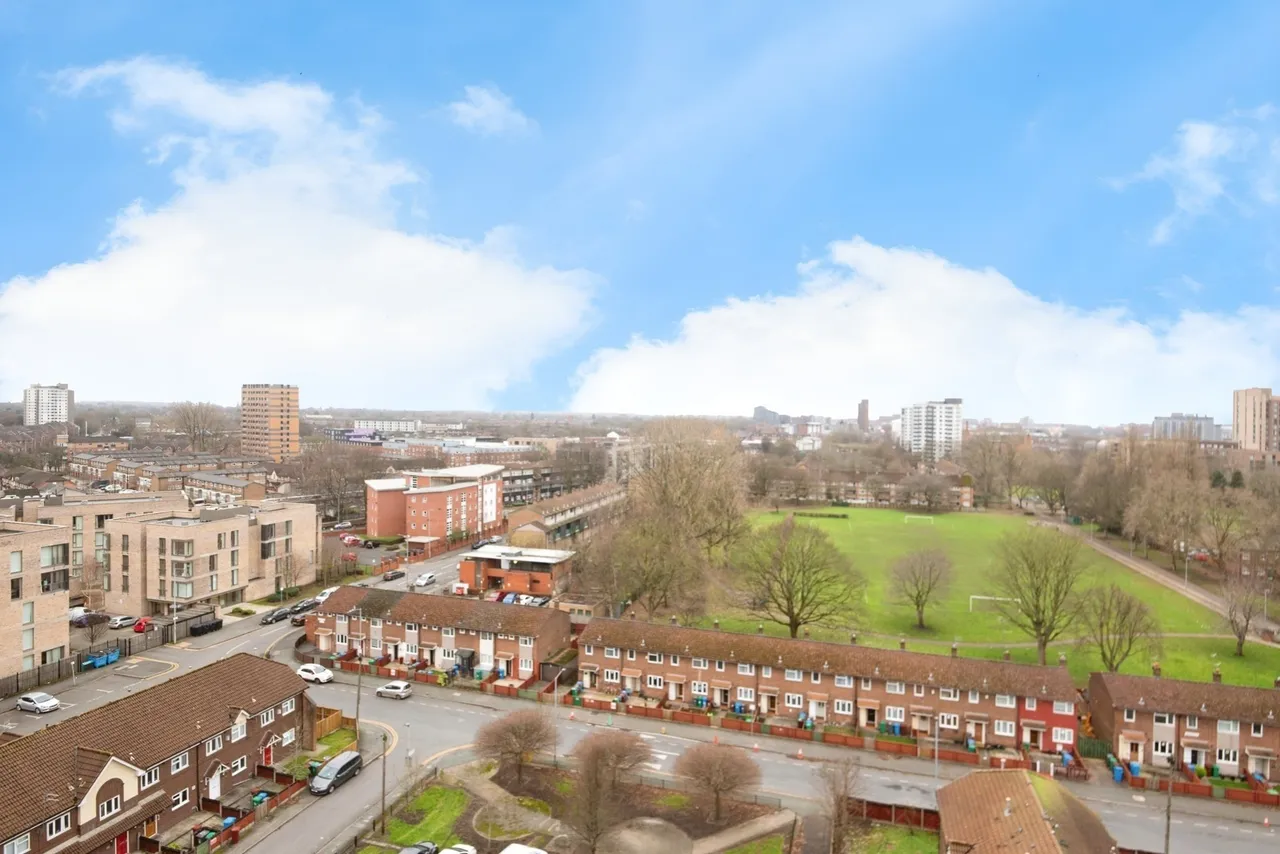 Ledburn Close, Manchester, Greater Manchester, M15, photo 10