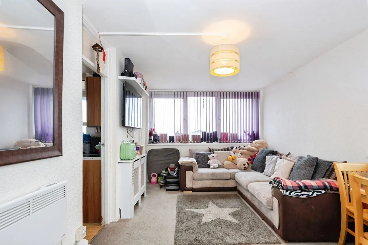 Ledburn Close, Manchester, Greater Manchester, M15, photo 4