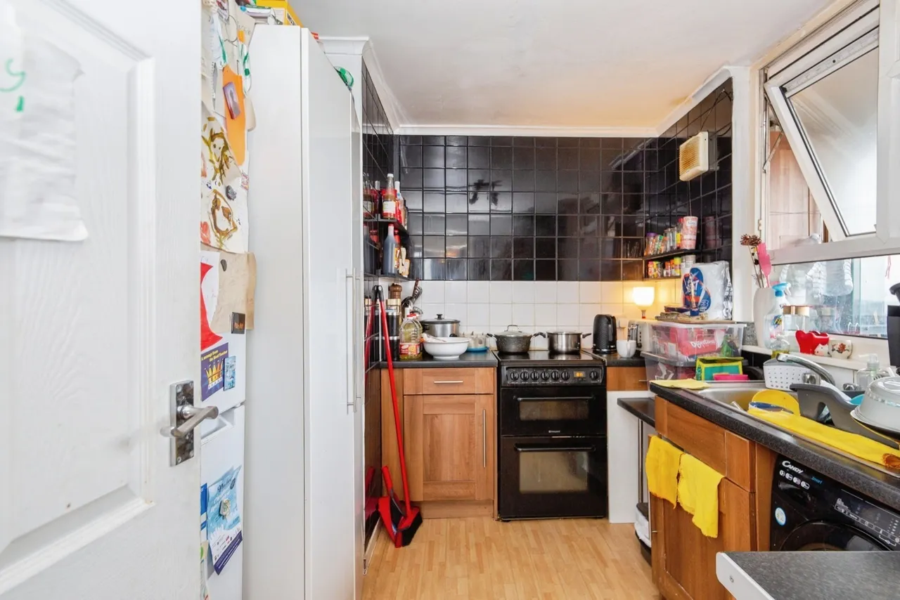 Ledburn Close, Manchester, Greater Manchester, M15, photo 6