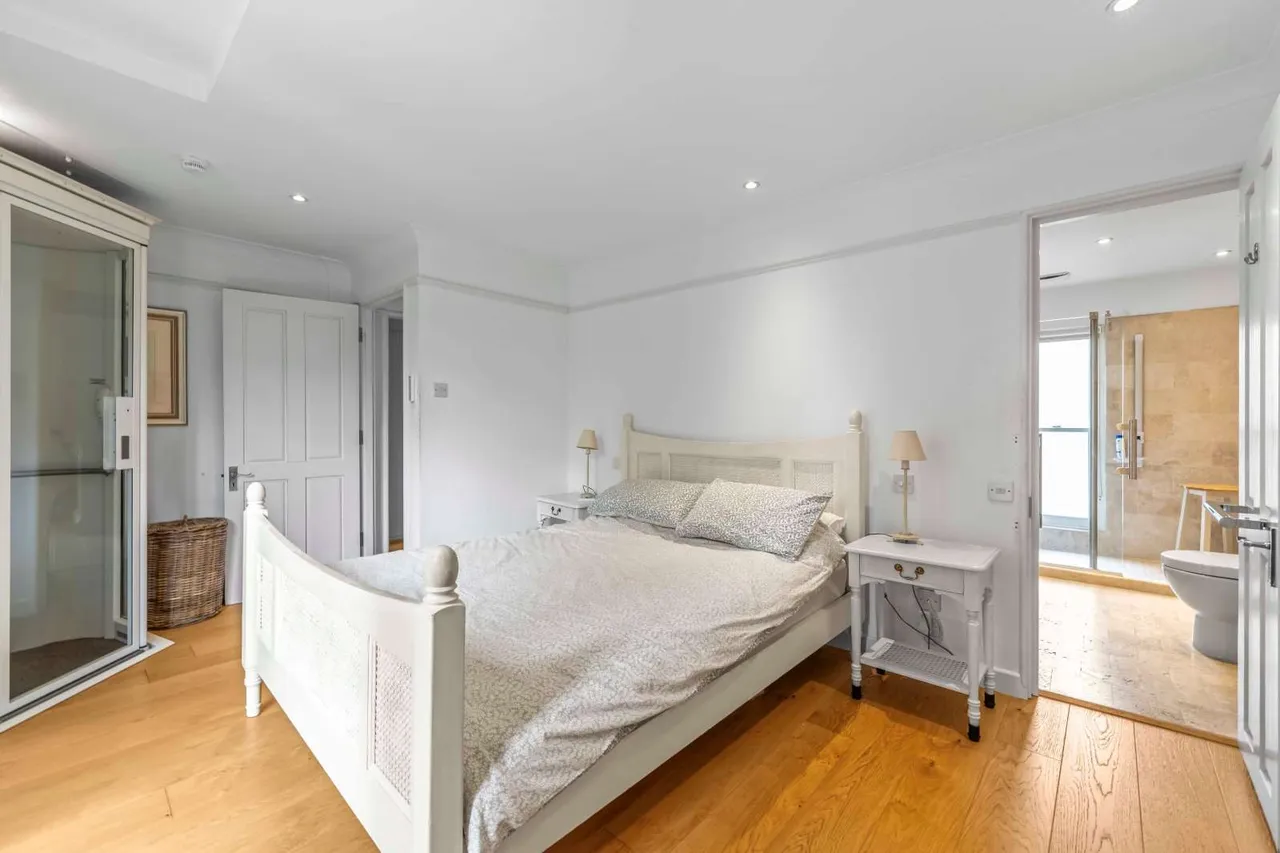 Retreat Road, Richmond, TW9 1NN, photo 9