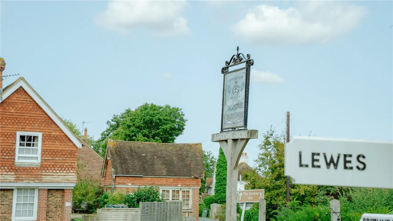 Barcombe Cross, Lewes, BN8, photo 19