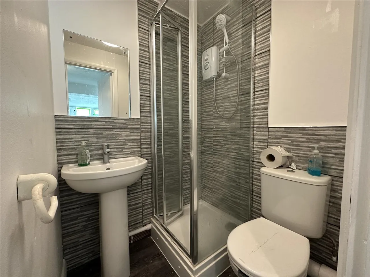 Vardon Road, Stevenage, Herts, SG1 5BJ, photo 2