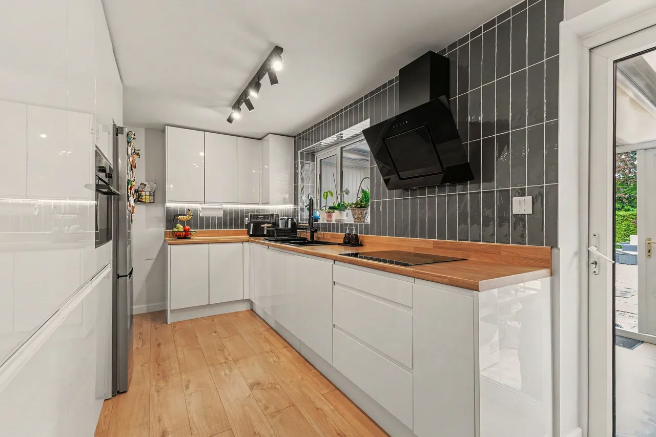 Owletts End, Evesham, WR11, photo 3