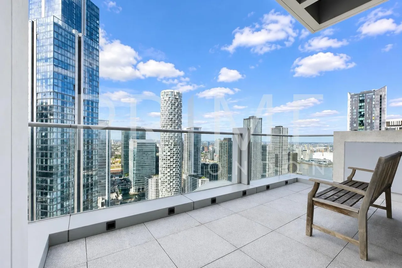 Pan Peninsula Square, Canary Wharf, E14, photo 4
