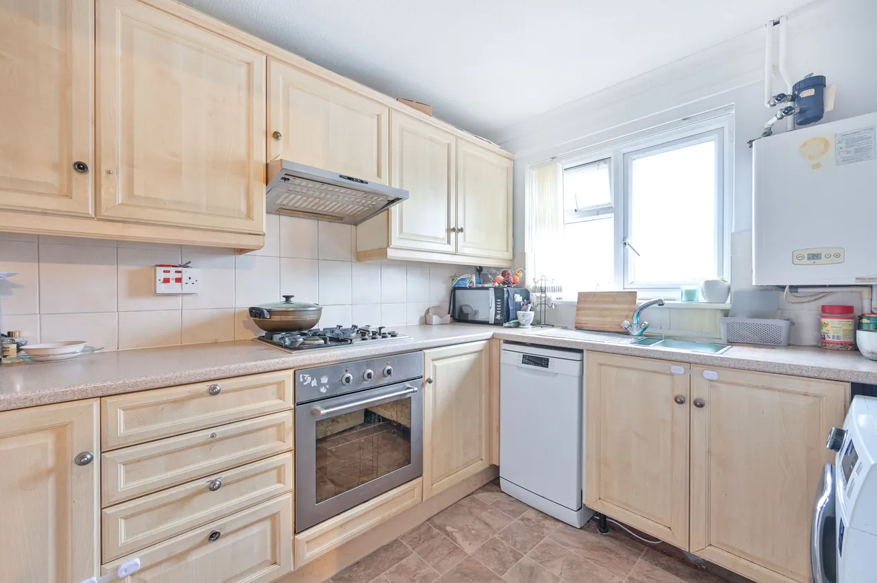 7 School Close, Guildford, photo 2