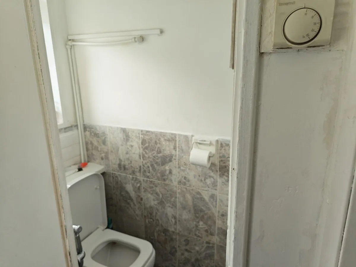 London, E1 5RS, photo 2