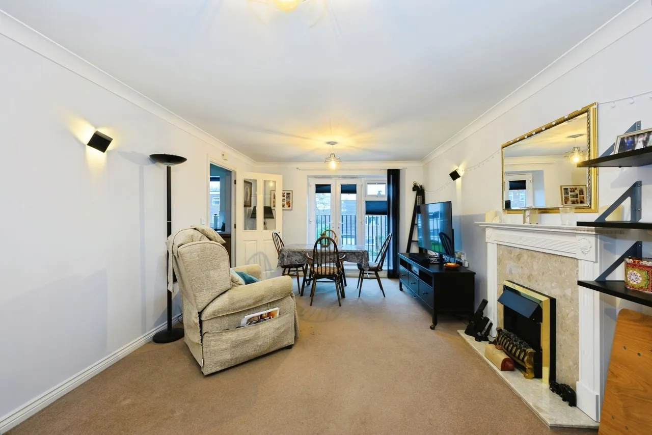 Ladbroke Road, Redhill, RH1, photo 5