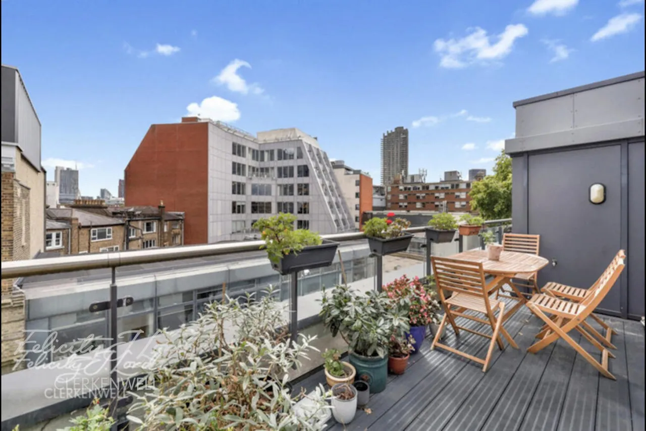 Clerkenwell Road, photo 12