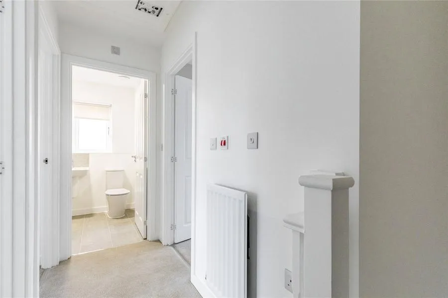 Sickle Drive, Wellingborough, NN8, photo 11