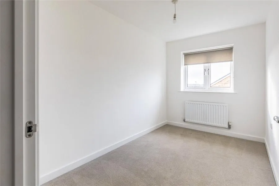 Sickle Drive, Wellingborough, NN8, photo 6