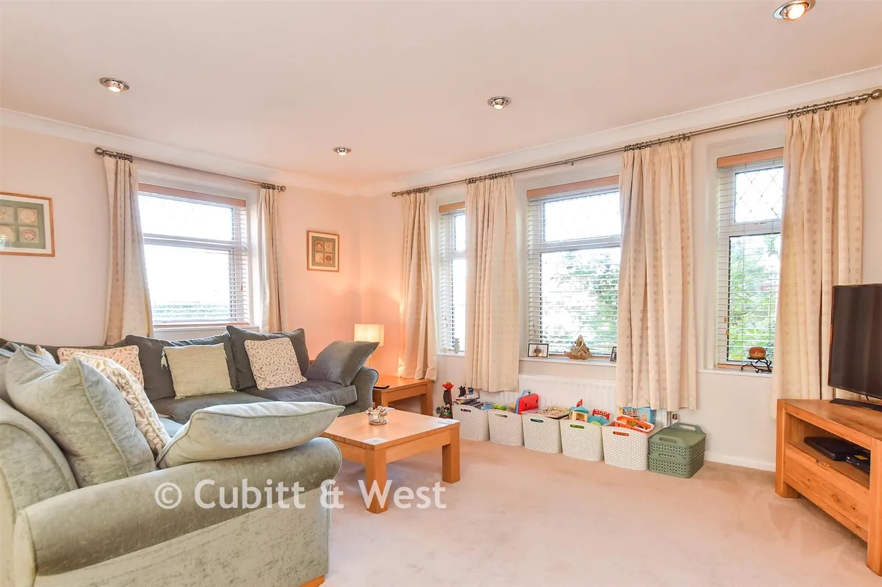 West Way, Hove, BN3, photo 3
