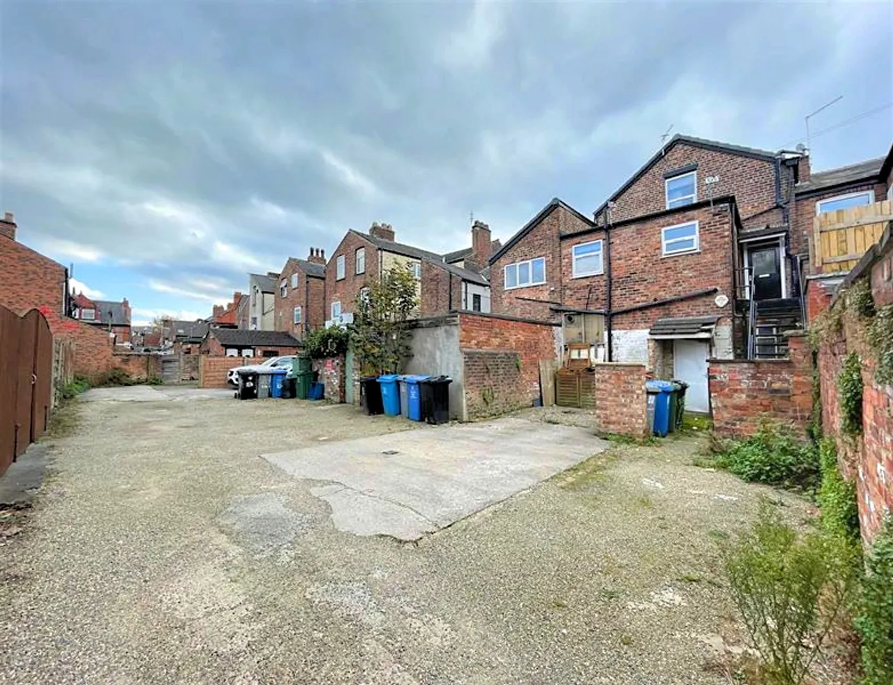 Northenden Road, Sale, photo 14