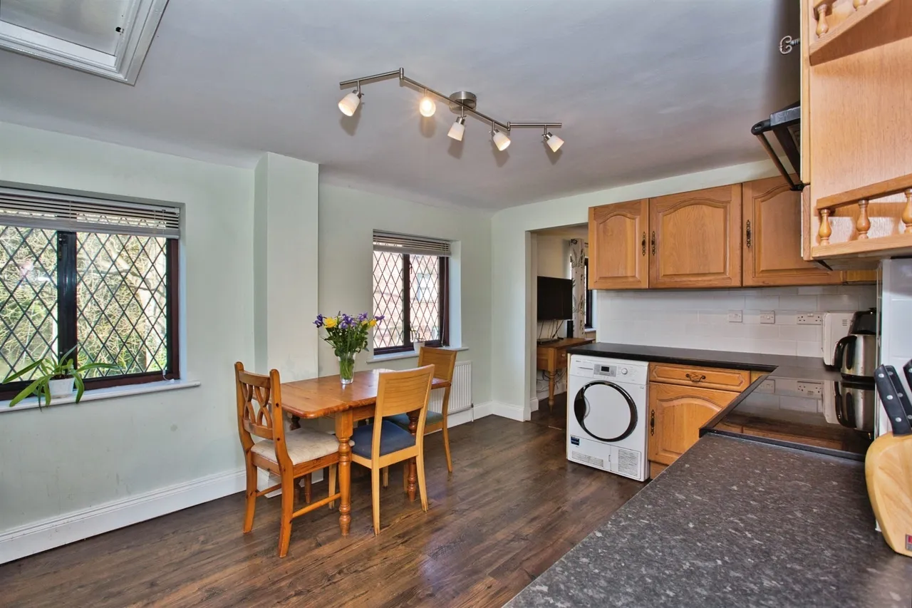Holywell, East Coker, Yeovil, photo 11