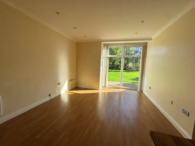 Altrincham Road, Manchester, photo 2