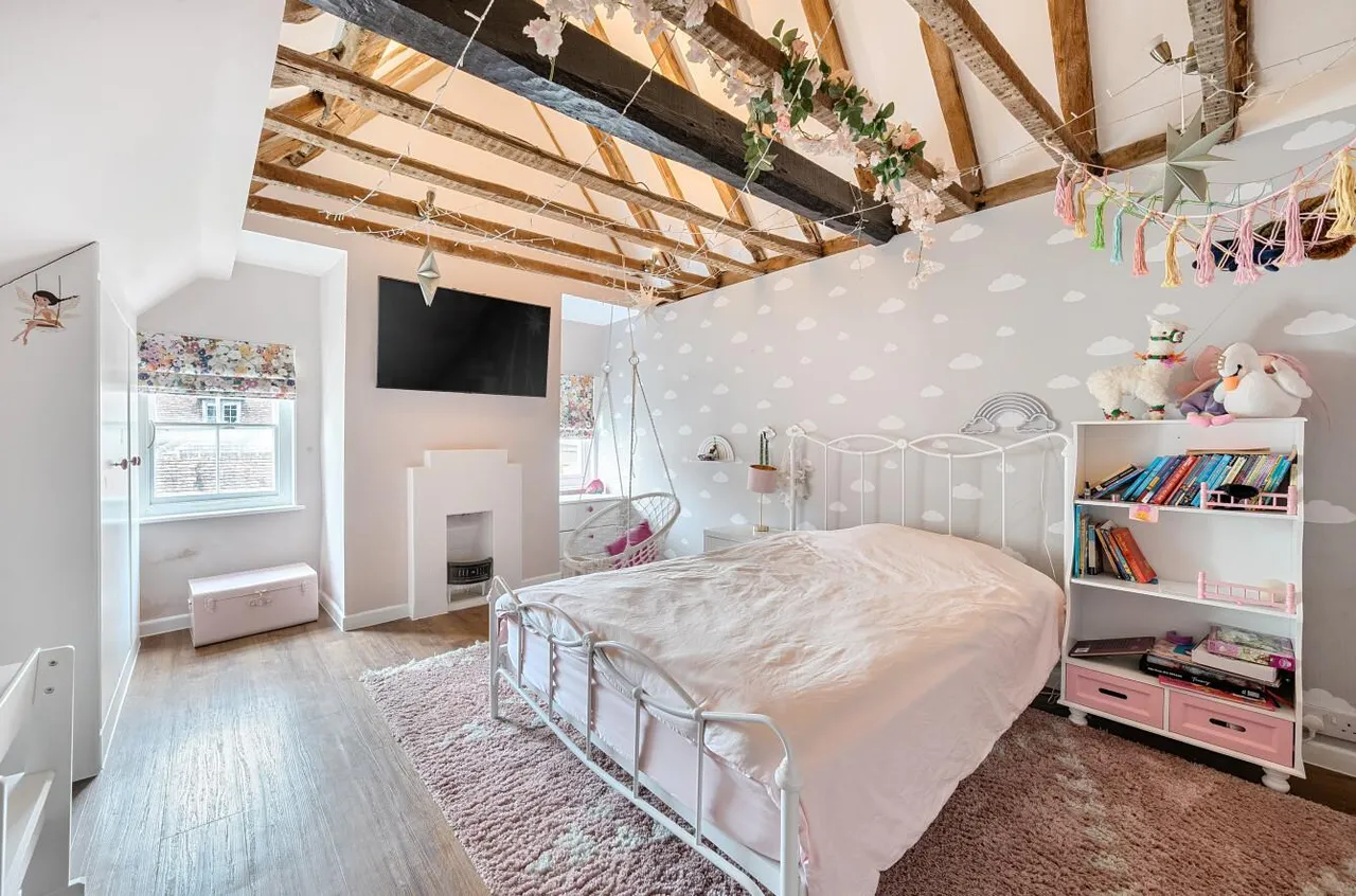 Georgian Elegance, with Annex & Swimming Pool, photo 15