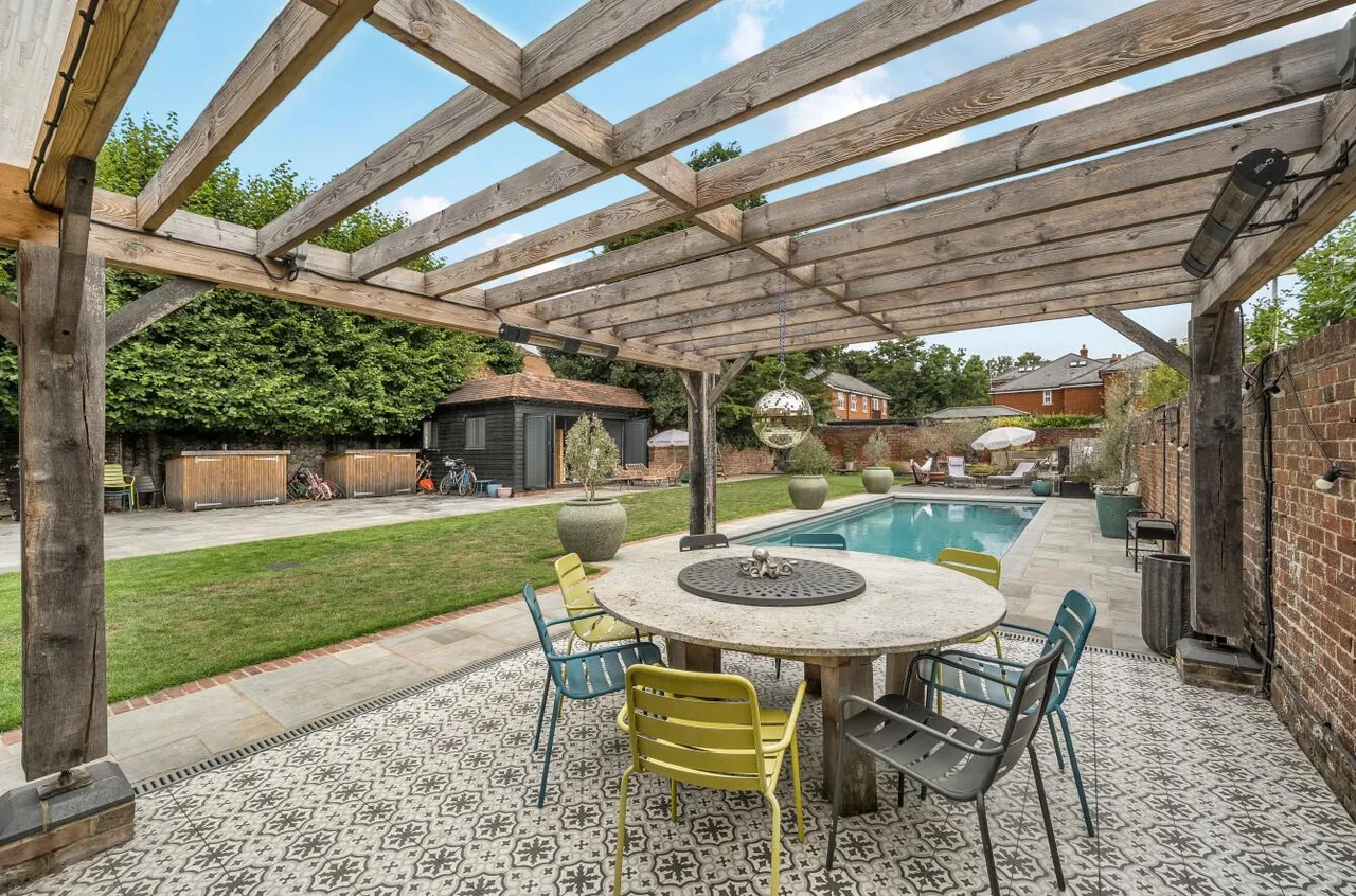 Georgian Elegance, with Annex & Swimming Pool, photo 21