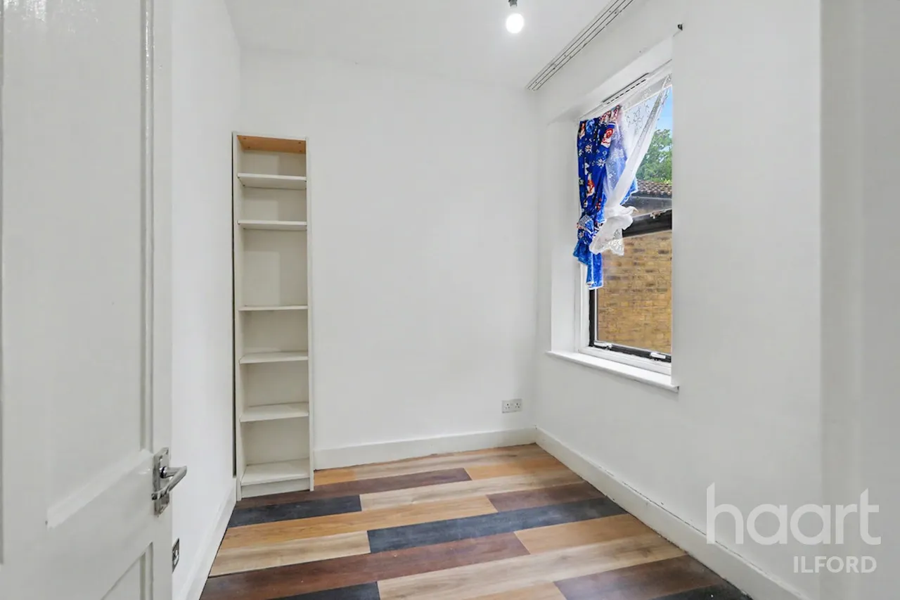 Westwood Road, Ilford, IG3, photo 9