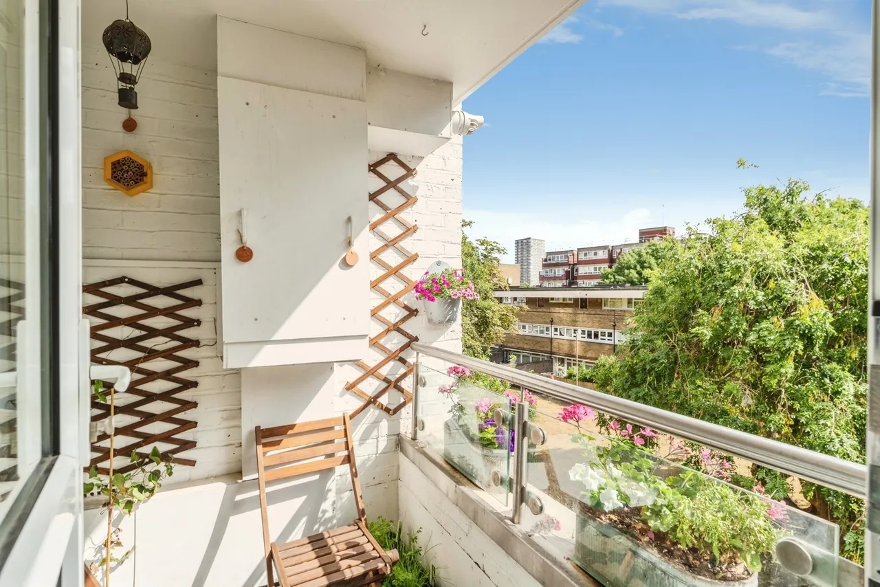 Shuttleworth Road, London, SW11, photo 11
