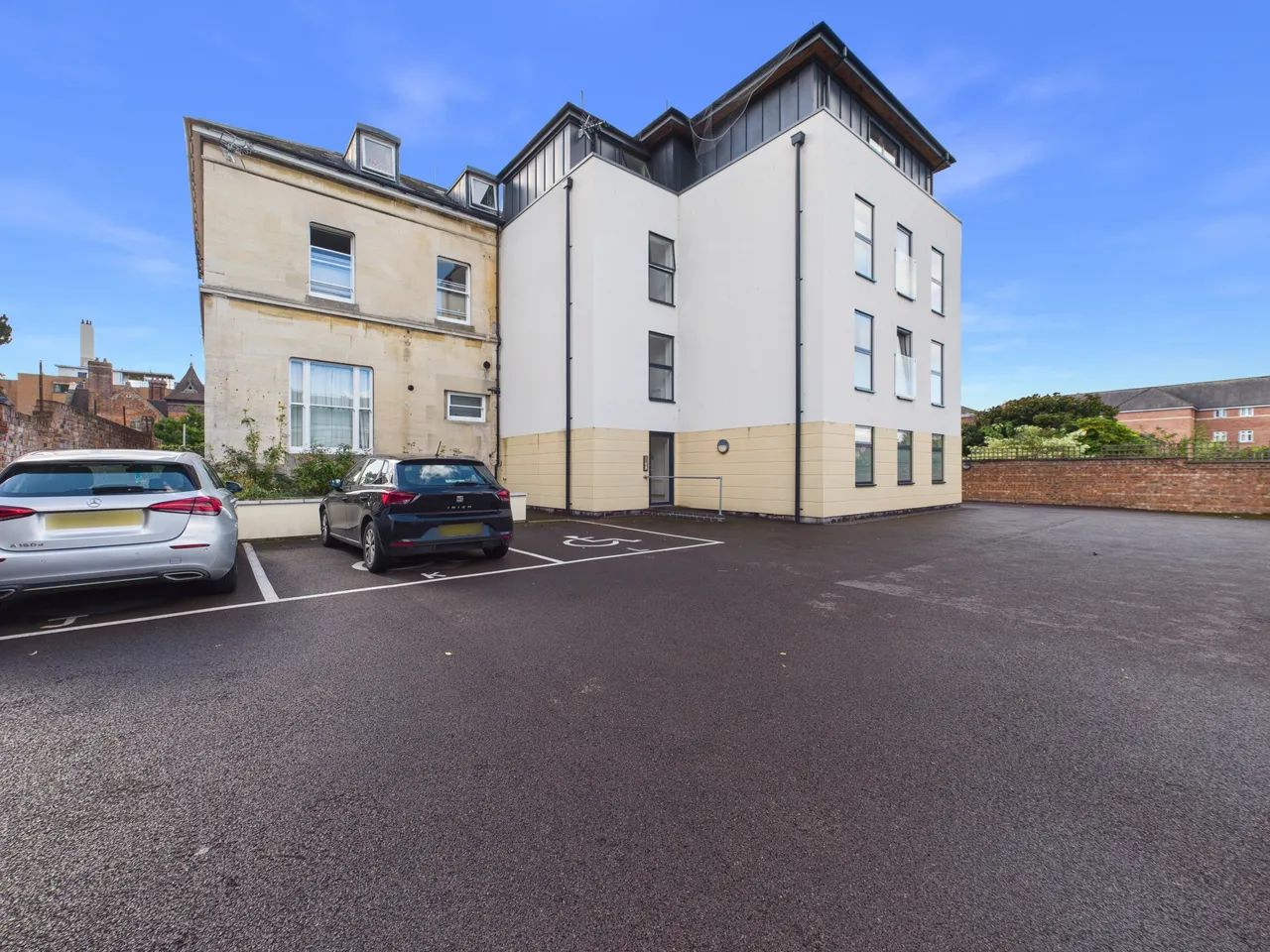 London Road, Gloucester, GL1, photo 10