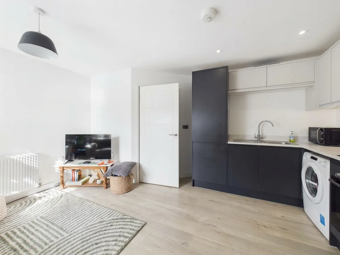 London Road, Gloucester, GL1, photo 6