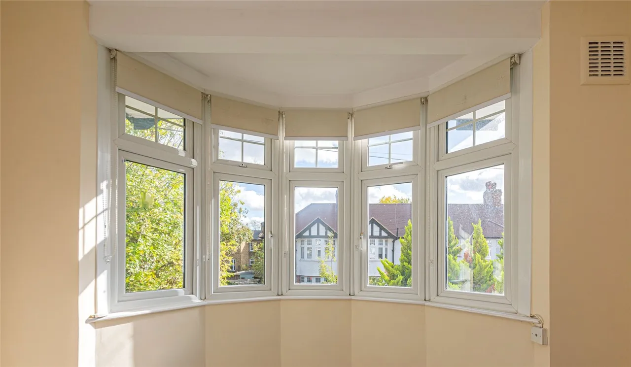 Warlters Close, Holloway, N7, photo 4