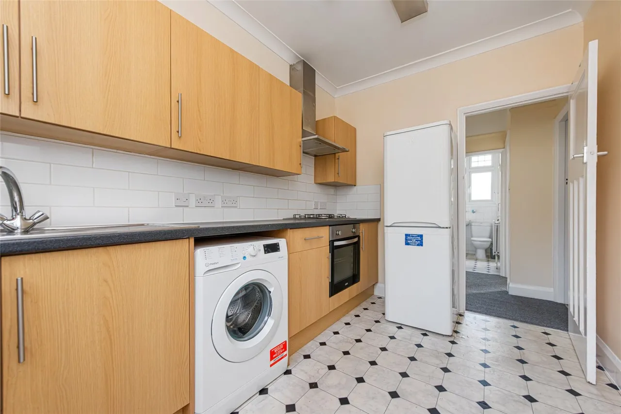 Warlters Close, Holloway, N7, photo 11