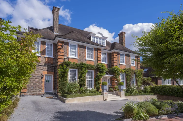 6 bed house to rent, Greenaway Gardens, Hampstead, NW3