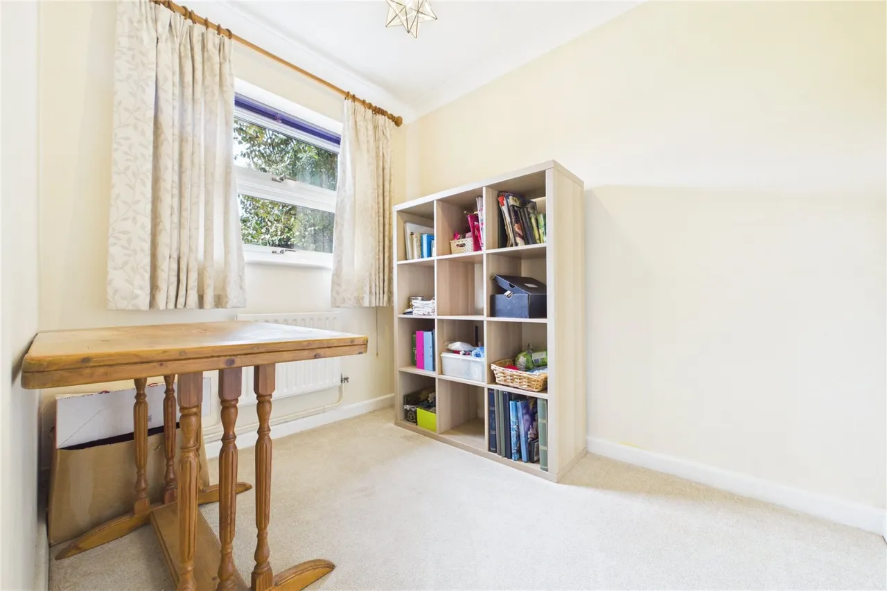 Bowling Green Lane, Purley on Thames, RG8, photo 7