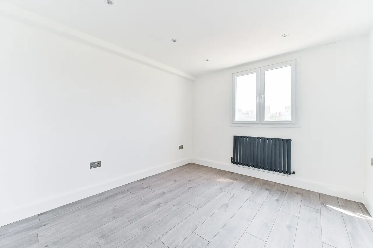 Flat 31, Lloyd House, 20 Tavistock Road, Croydon, photo 6
