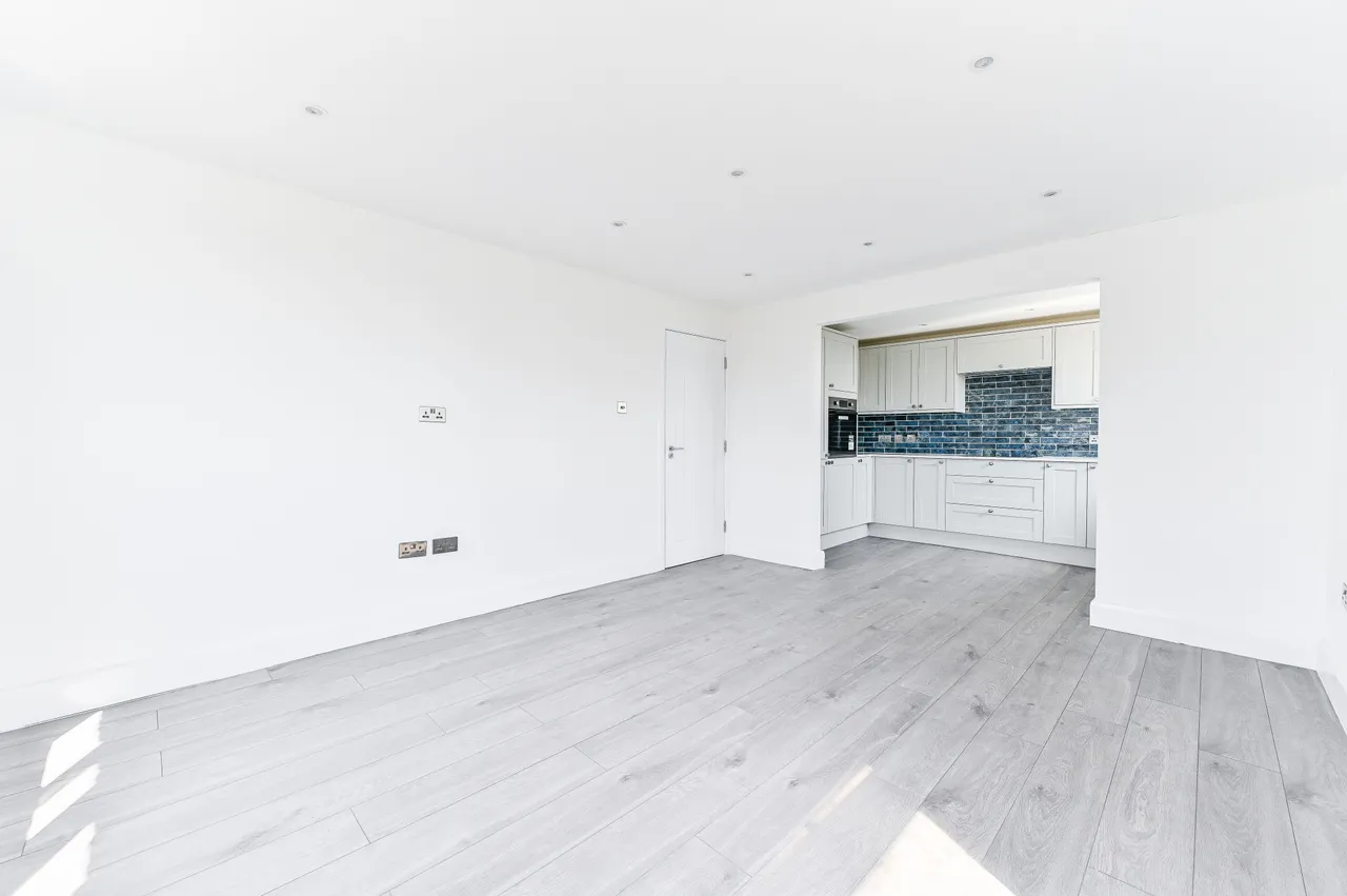 Flat 31, Lloyd House, 20 Tavistock Road, Croydon, photo 8