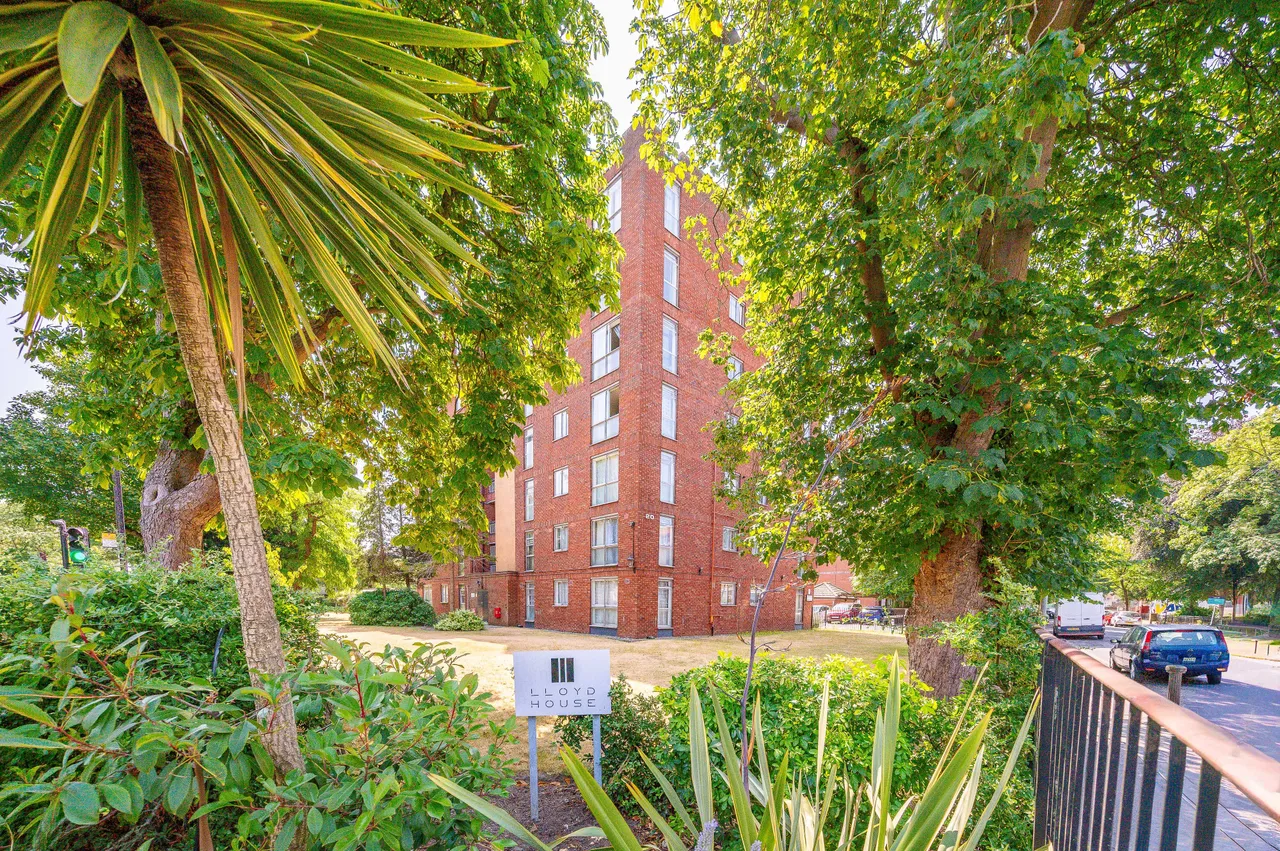 Flat 31, Lloyd House, 20 Tavistock Road, Croydon, photo 12